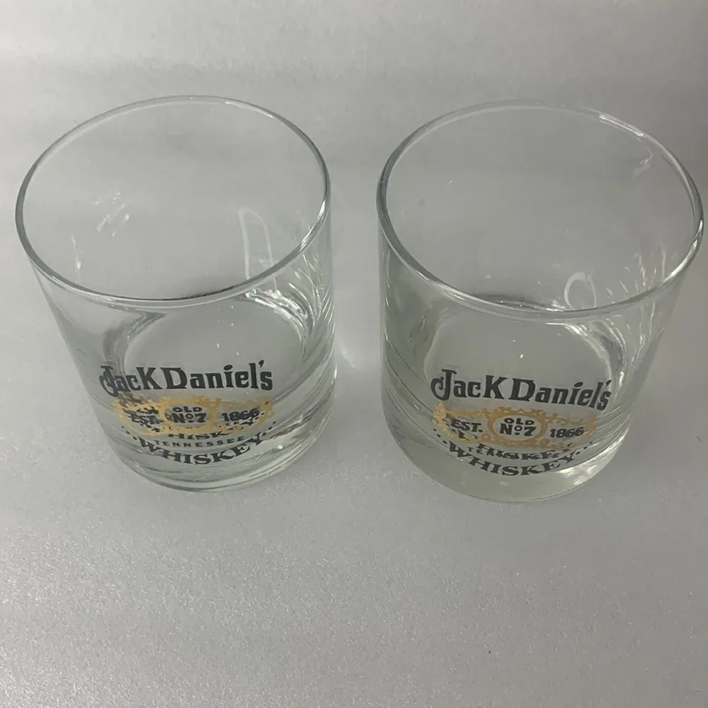 Jack Daniel’s Signature Tennessee Whiskey 8 Oz  Glass Tumblers Set 2 Black Gold